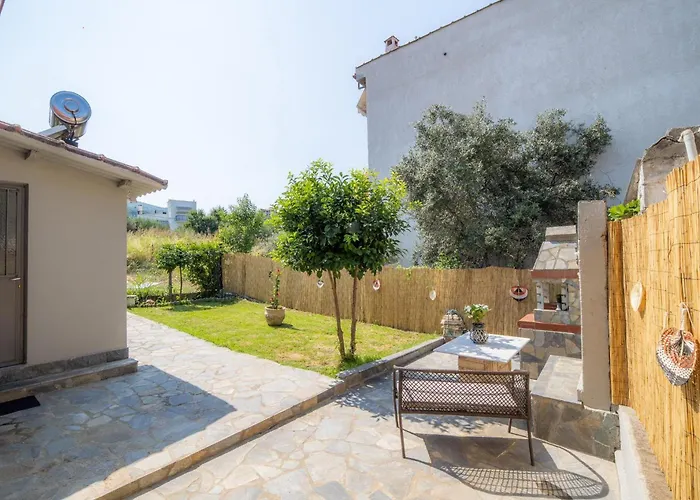 Casa Con Pozo Platamonas