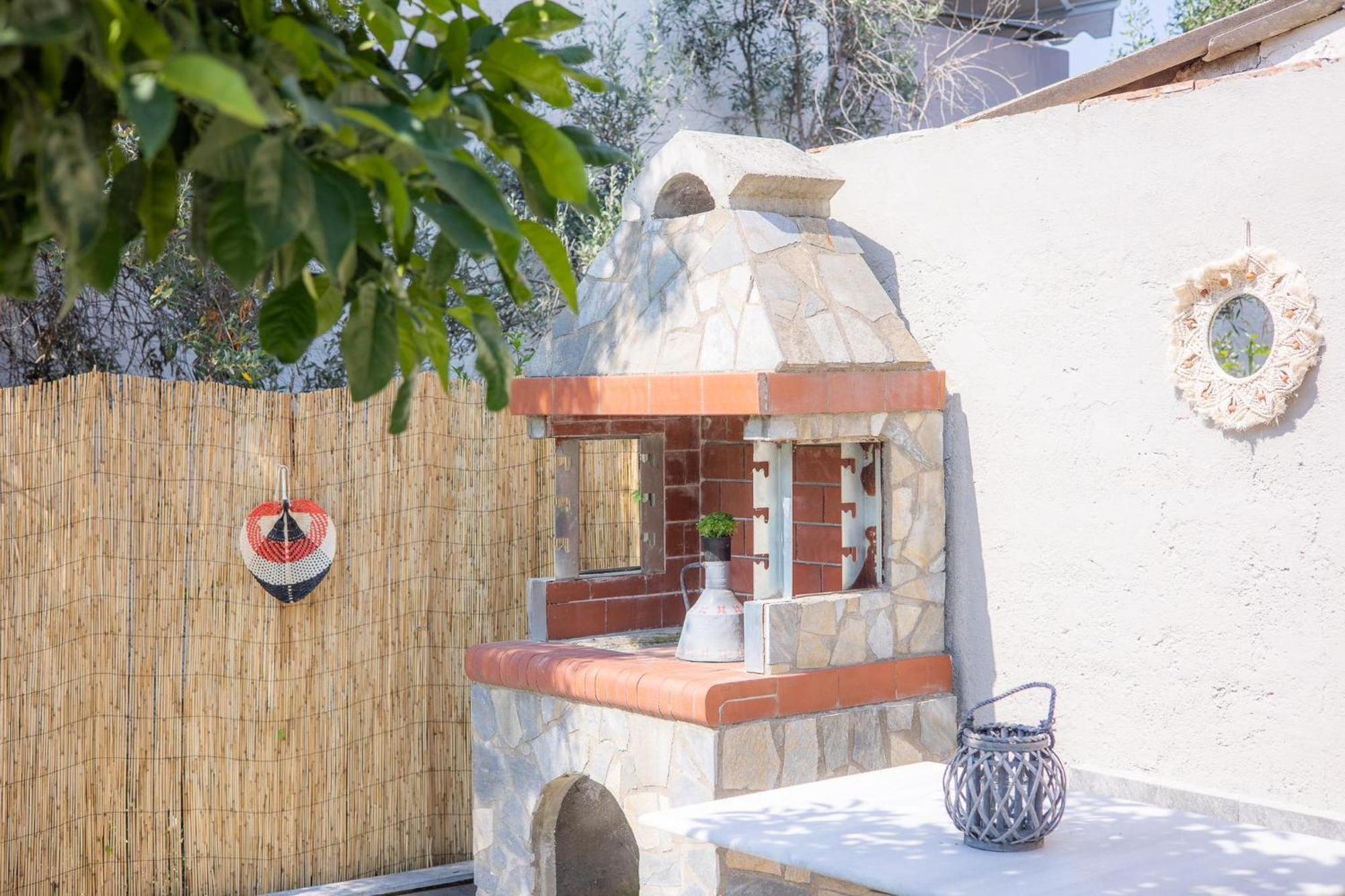 Casa Con Pozo Platamonas